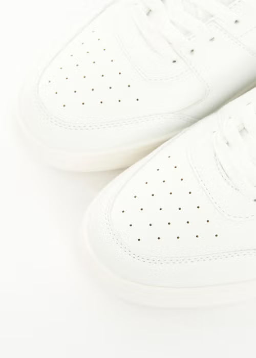 Crosshatch Aviemore Trainers - White