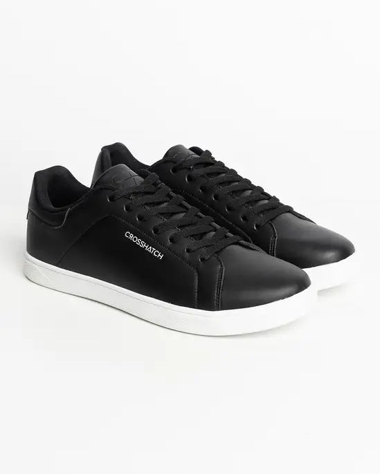 Crosshatch Judas Trainers - Black/White