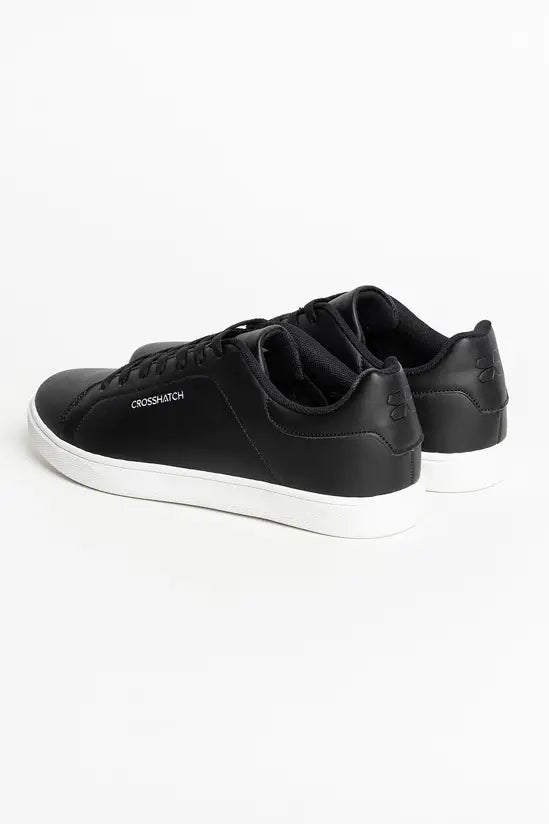 Crosshatch Judas Trainers - Black/White