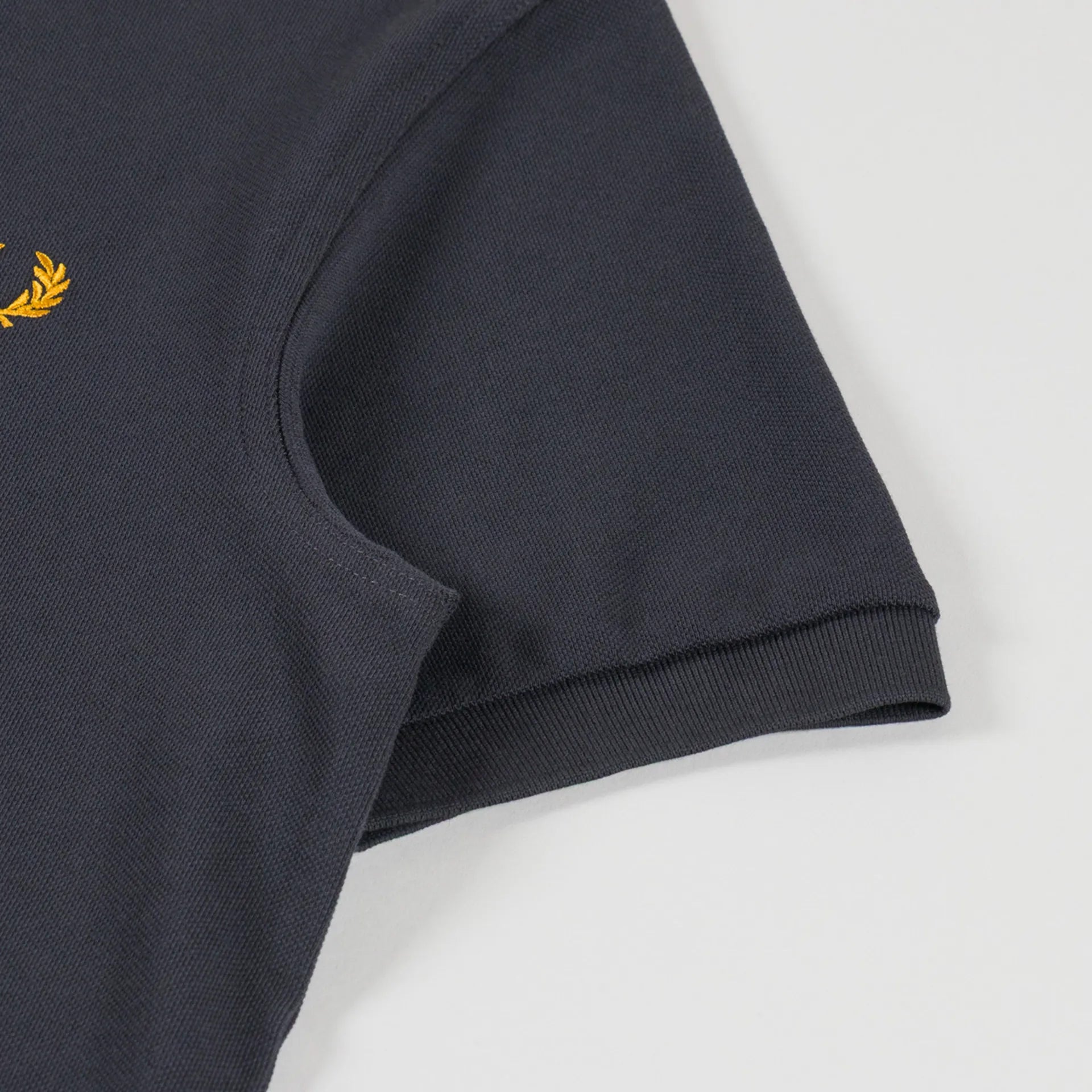 Fred Perry M6000 Polo Shirt 85C - Anchor Grey/Golden