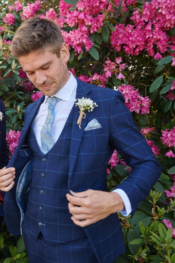 Marc Darcy Edinson Waistcoat Navy Sky