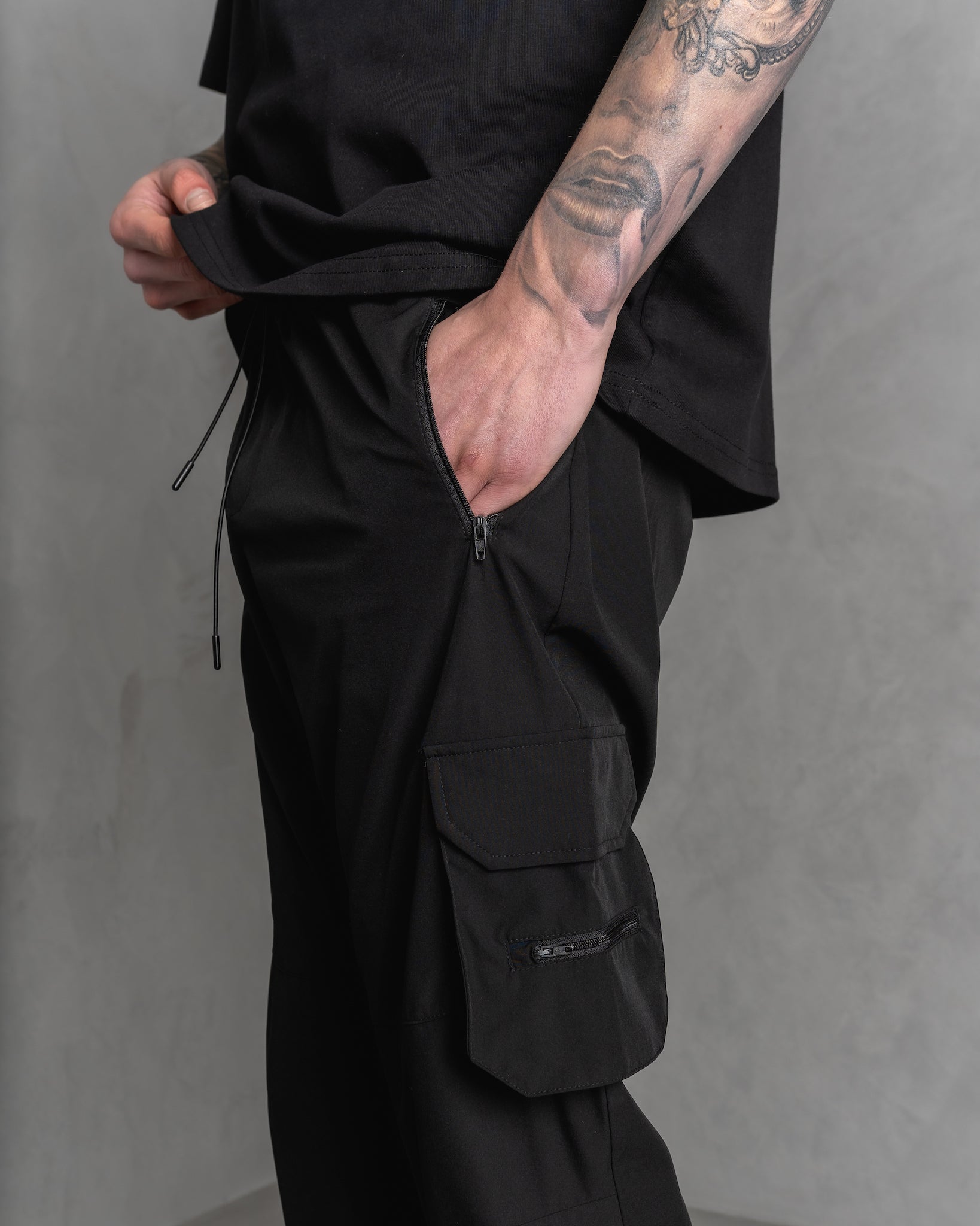 Syenti Technical Cargo Pant Black
