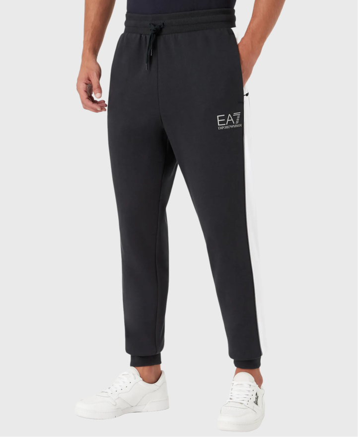 Men's black 2025 armani joggers