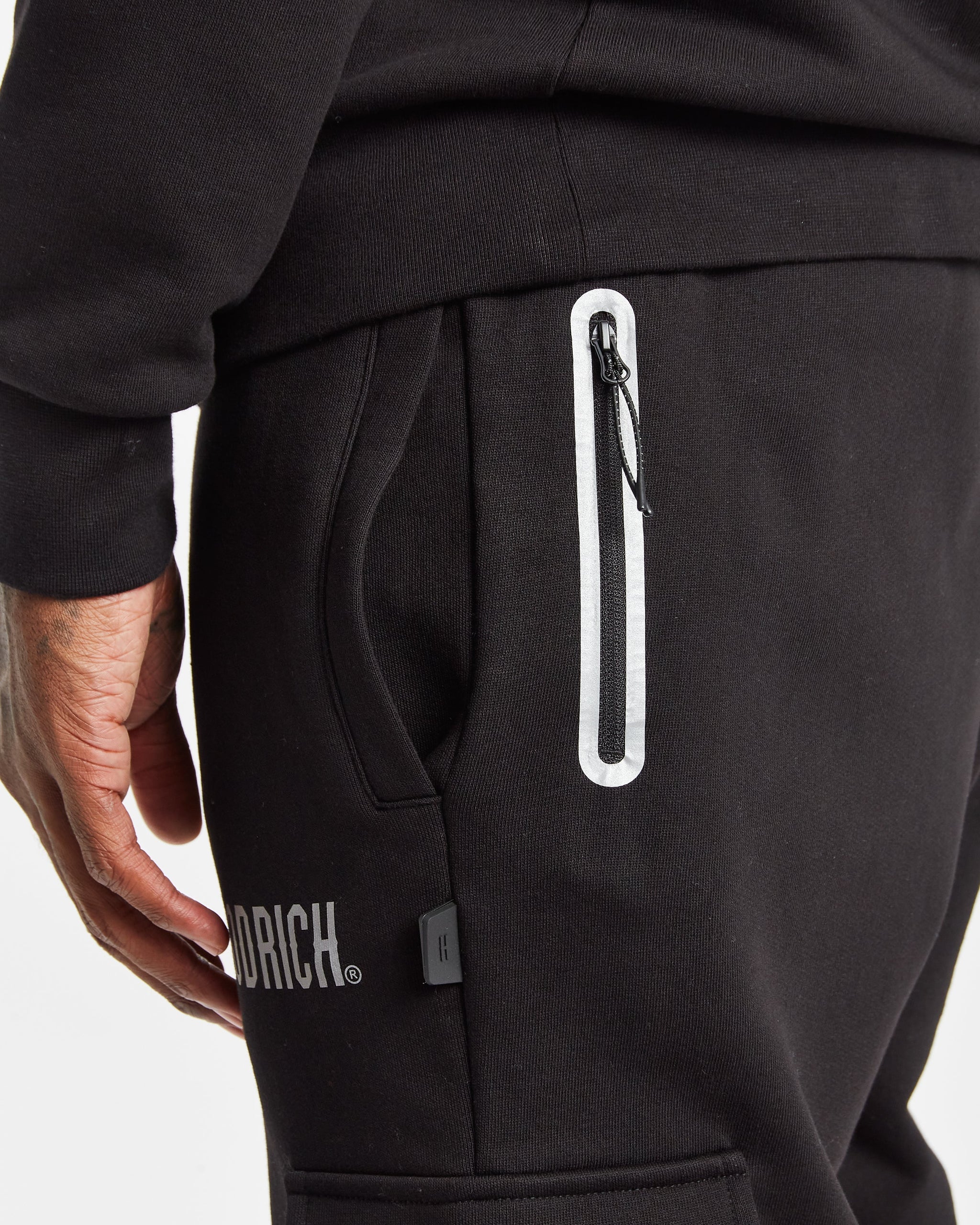 Hoodrich OG Sight Cargo Joggers Black Reflective – Vault