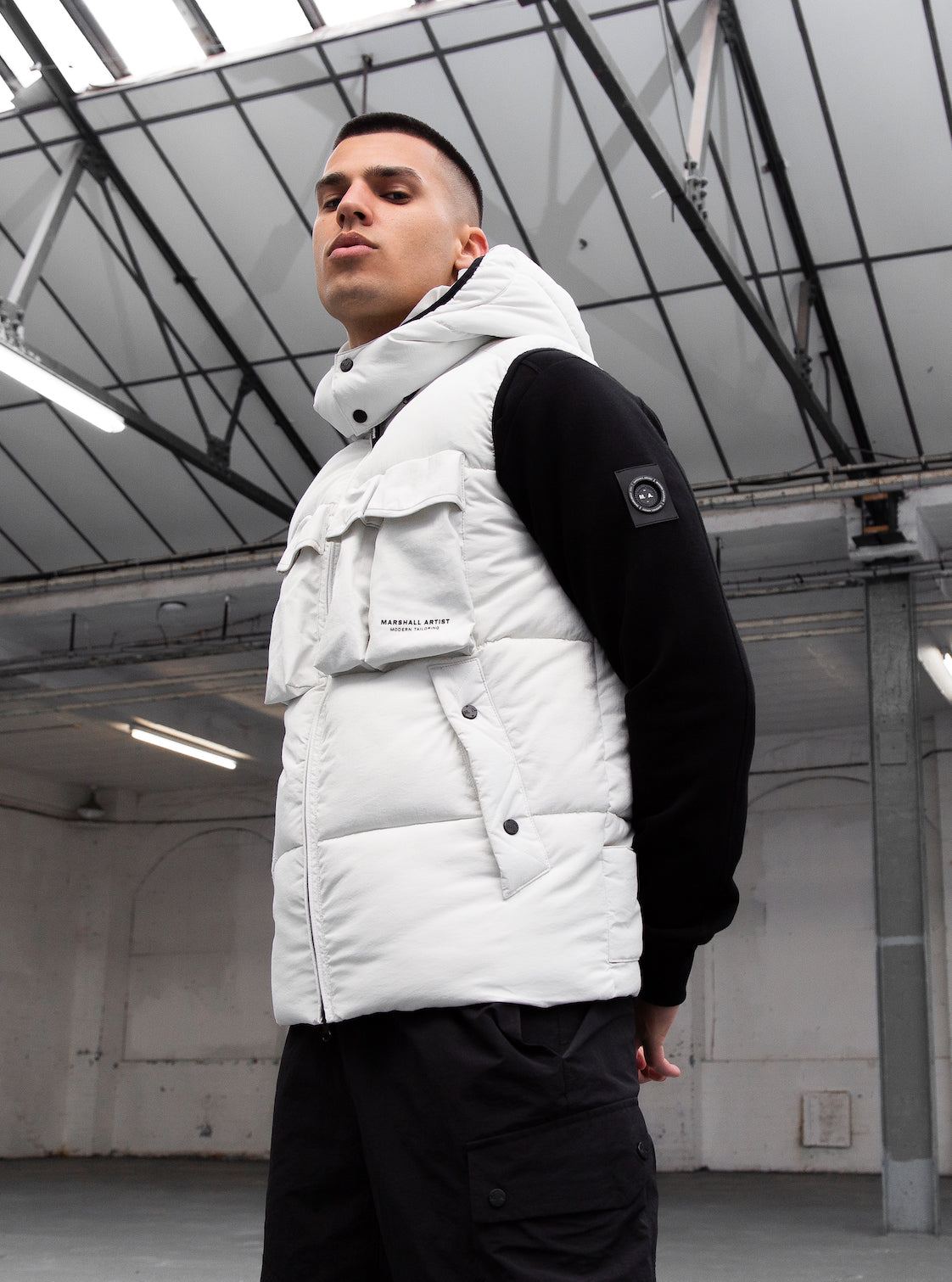 Marshall Artist Multi Pocket Gilet Bone White